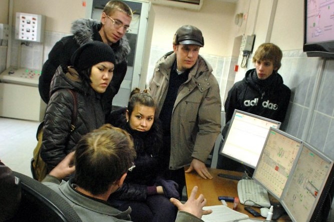&laquo;Топкинский цемент&raquo; принял гостей из Томска
