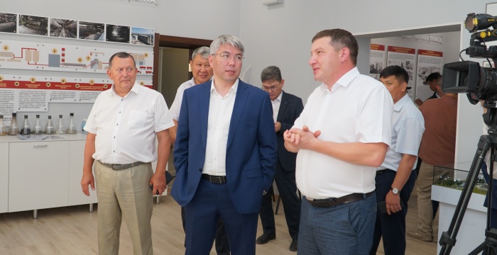 На Тимлюйском цементном заводе состоялся запуск оборудования при участии главы Бурятии Алексея Цыденова